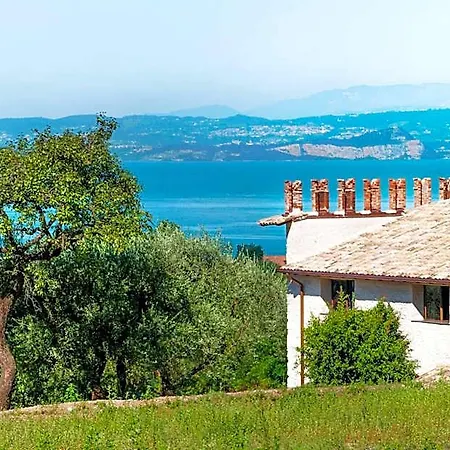 Çiftlik konaklama Prati Palai